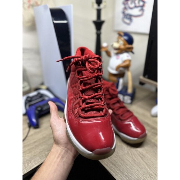 Jordan 11 Retro High Win Like '96 Size 8 Women's Size 9.5 - Picture 2 of 5
